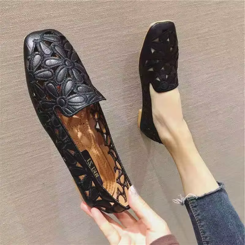 Taille 35-42 chaussures d'été à bout carré pour femmes chaussures de créateur brodées mocassins à en