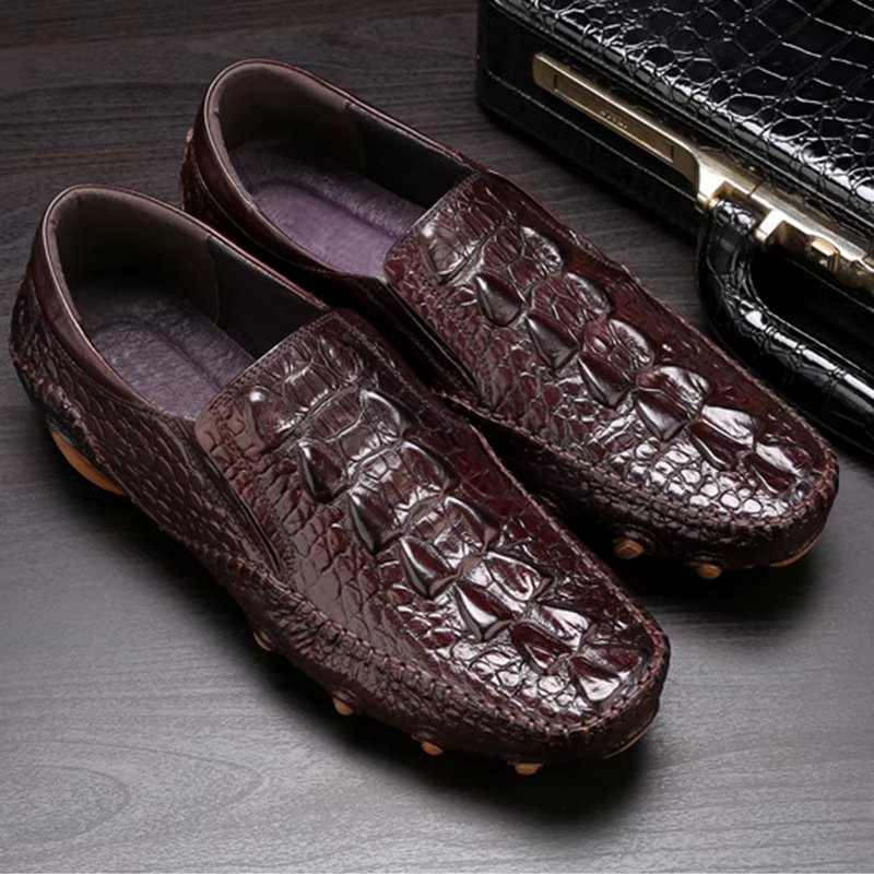 Phenkang hommes en cuir véritable été Alligator Texture Slip-On chaussures décontractées hommes moca
