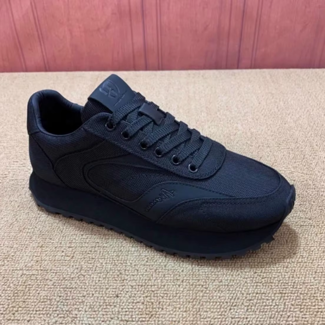 Chaussures pour hommes 2025 chaussures à semelles souples à la mode chaussures d'été fines pour homm