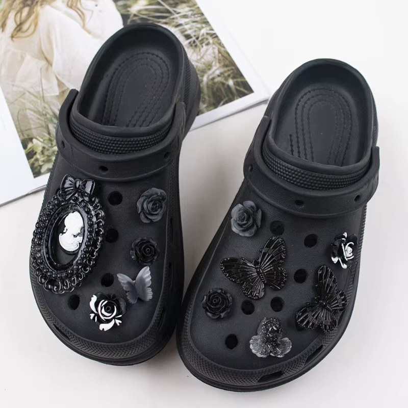Breloques de chaussures à trous pour bricolage, Diablo Locke, petite série de parfum, poignées de fl