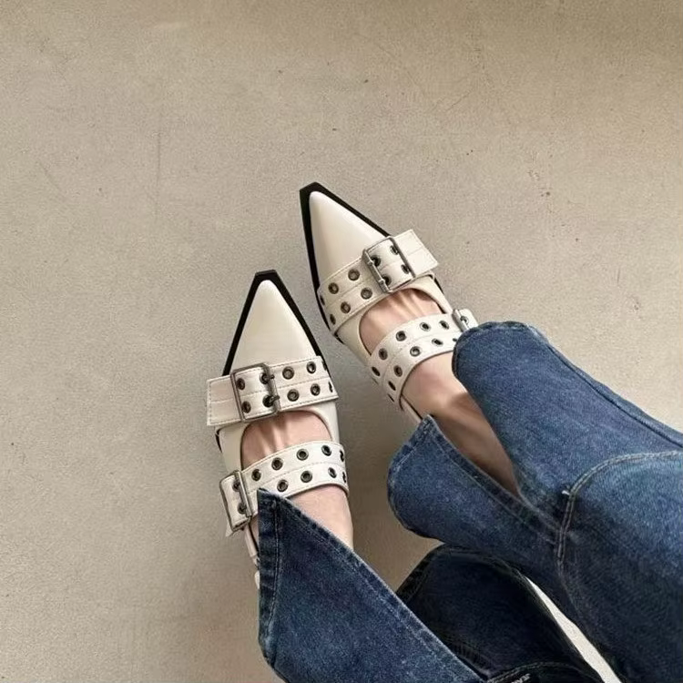 Chaussures pointues Mary Jane pour femmes, modèle d'été avec jupe, petites chaussures en cuir rétro 