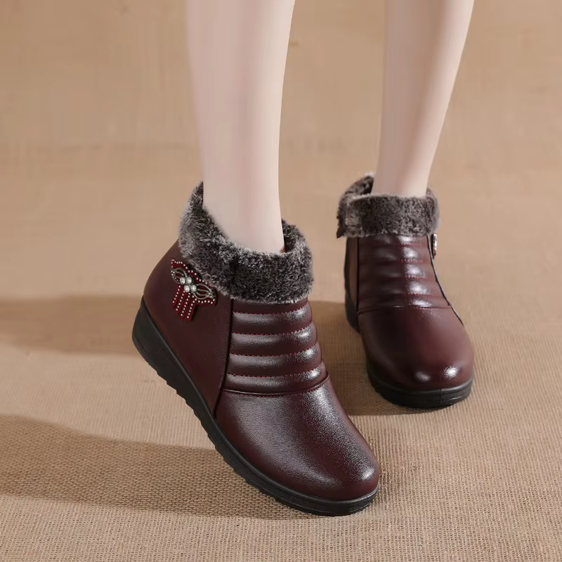Chaussures d'hiver chaudes et confortables en coton pour les mères et les personnes âgées d'âge moye