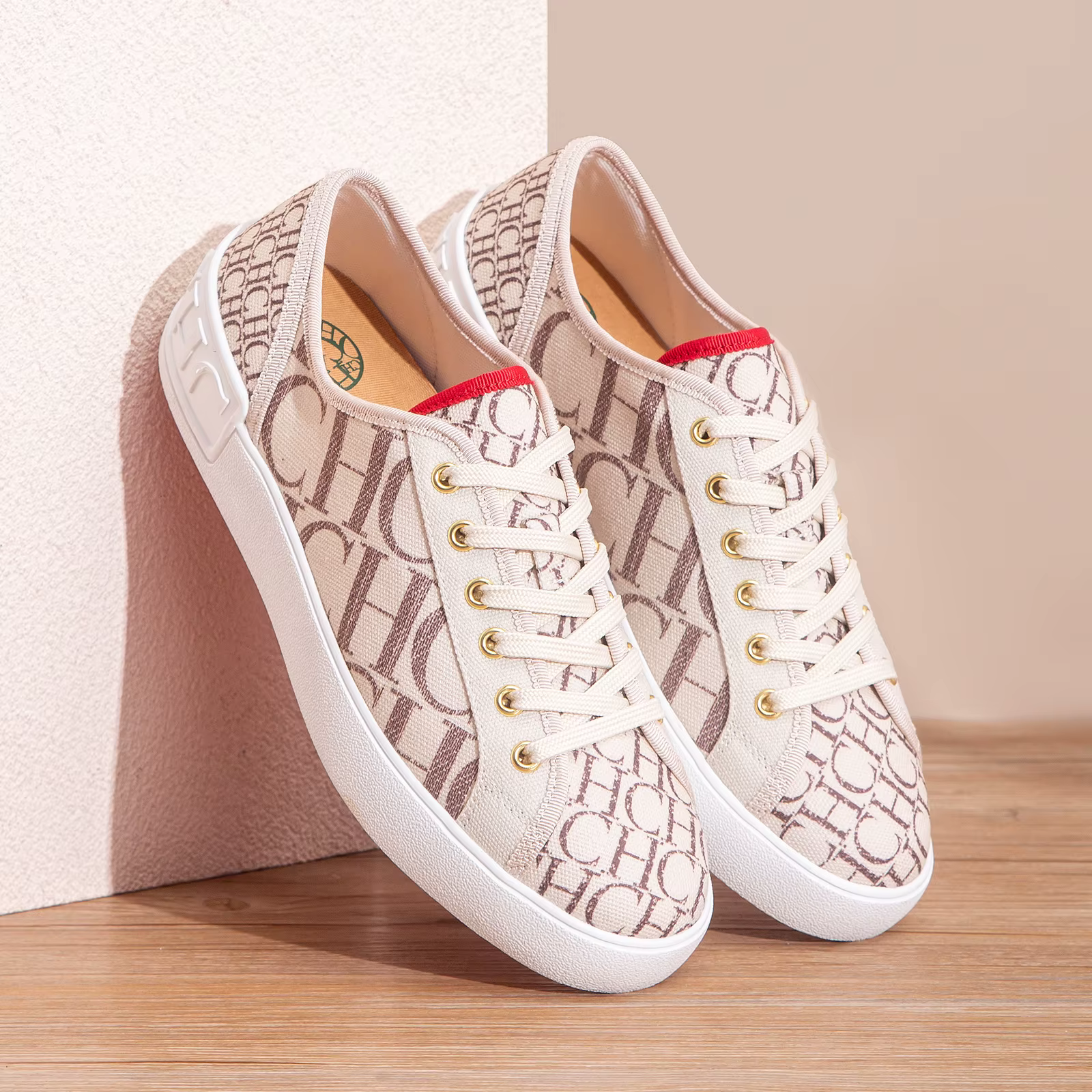 Chaussures de marche simples à lacets pour femmes, nouvelle Collection printemps 2026
