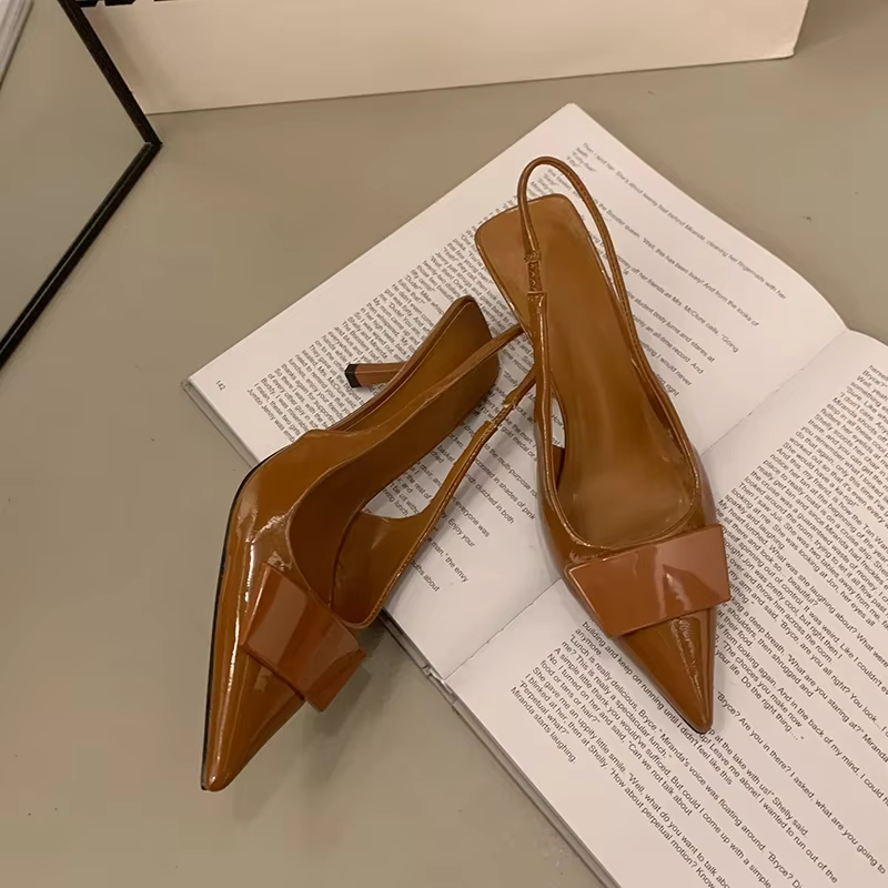 2025 été chaussures pour femmes à talons hauts femmes sandales mode bout pointu Singbacks chaussures