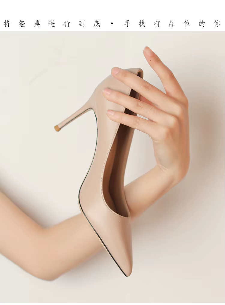 Talons élégants pour femmes 2025 luxe Star Style femmes chaussures à talons hauts mat classique pomp