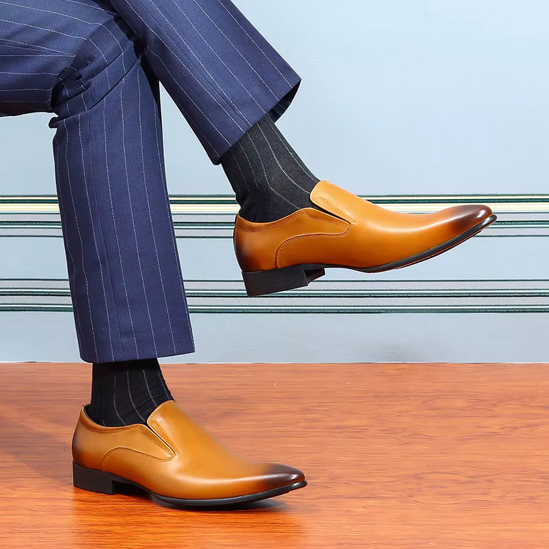 Chaussures en cuir de vachette couche supérieure pour hommes, chaussures provoqué d'affaires en cuir