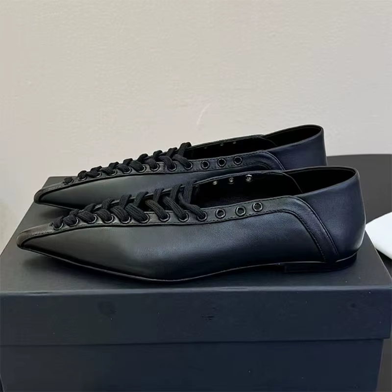Nouvelles chaussures plates pour femmes à bout pointu, chaussures croisées à lacets, chaussures d'ét