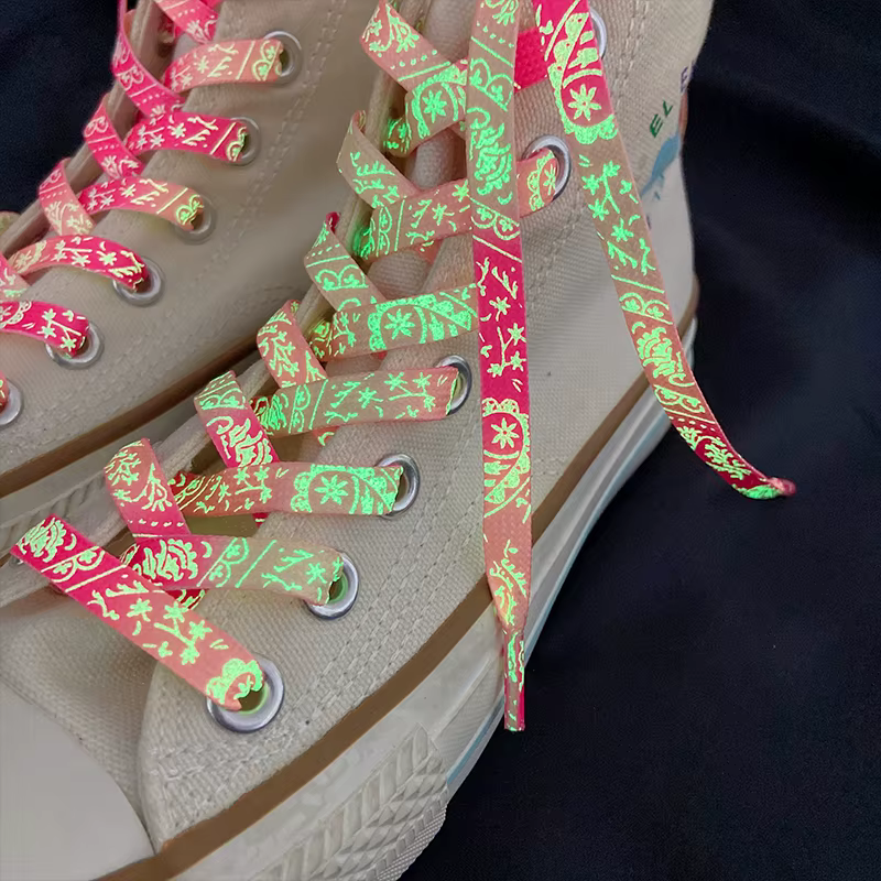 1 paire de lacets lumineux pour baskets, chaussures plates, fluorescentes, scintillantes, Cool, nouv