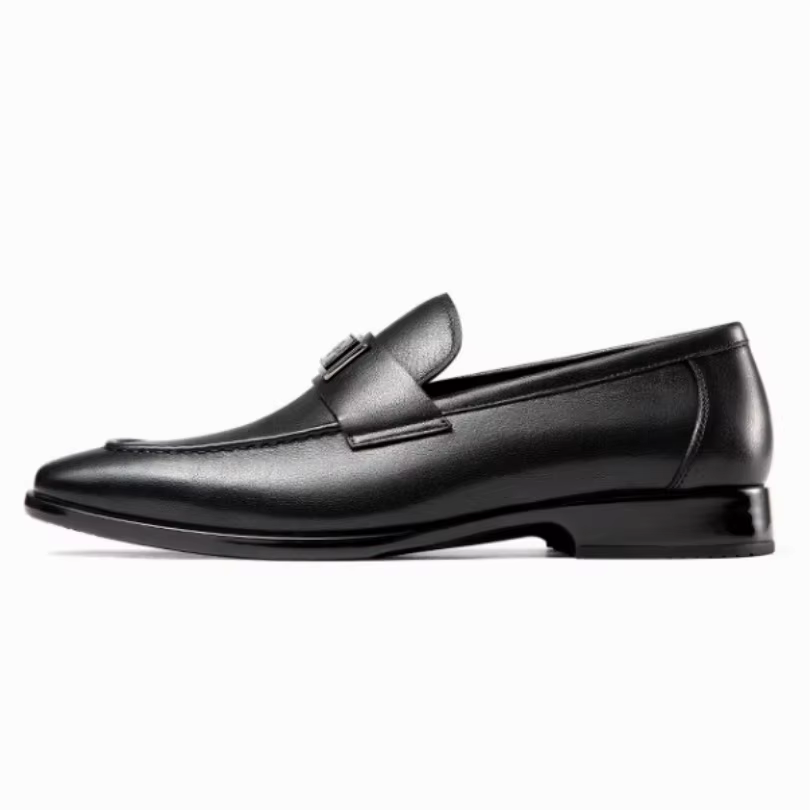 Printemps 2025 un nouveau mocassins à tête ronde, chaussures décontractées pour hommes, mode en cuir