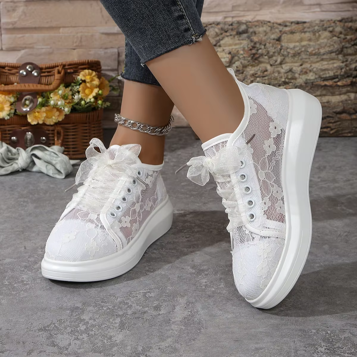 Femmes baskets 2025 nouvelle mode été décontracté blanc chaussures dentelle toile respirant chaussur