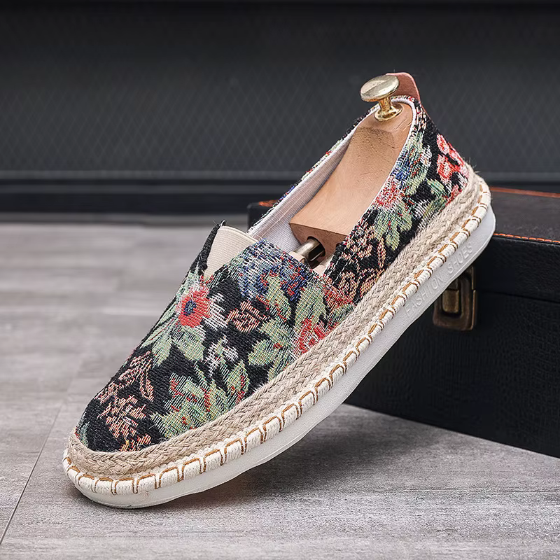 Chaussures plates pour hommes, nouveau style été 2026, chaussures décontractées à enfiler pour homme