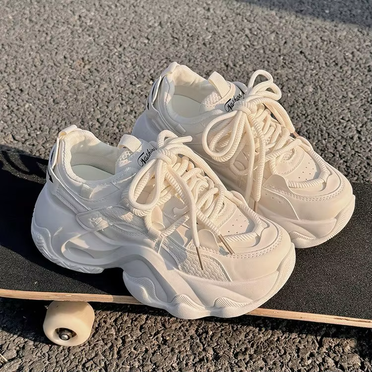 Chaussures Dad Shoes Femme Printemps/Été 2026 Nouvelle Collection Populaire à Semelle Épaisse Effet 