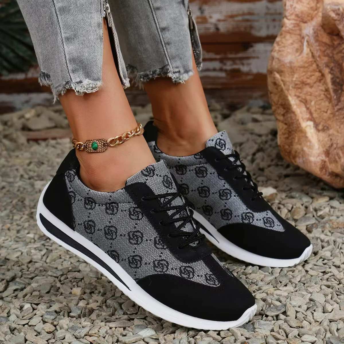 Baskets d'extérieur polyvalentes pour femmes, chaussures de marche à lacets confortables, mode décon