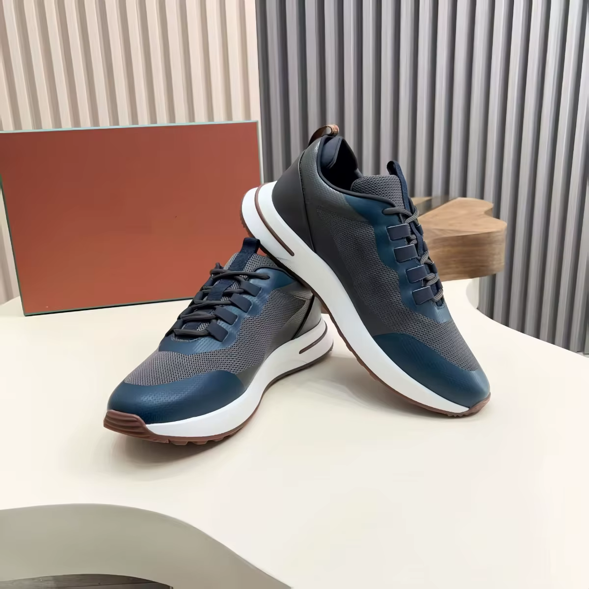 Nouvelles baskets décontractées pour hommes en maille et cuir patchwork, chaussures de course basses