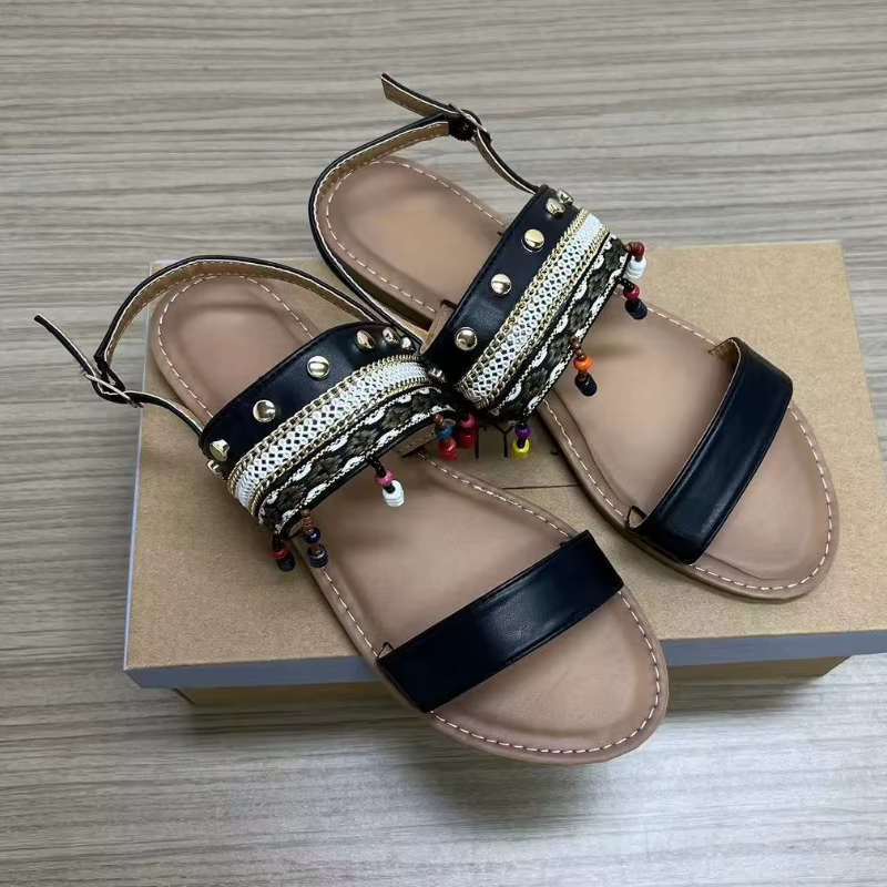 Style bohème été en cuir femmes chaussures 2025 mode perles et éléments tressés fond plat marque déc