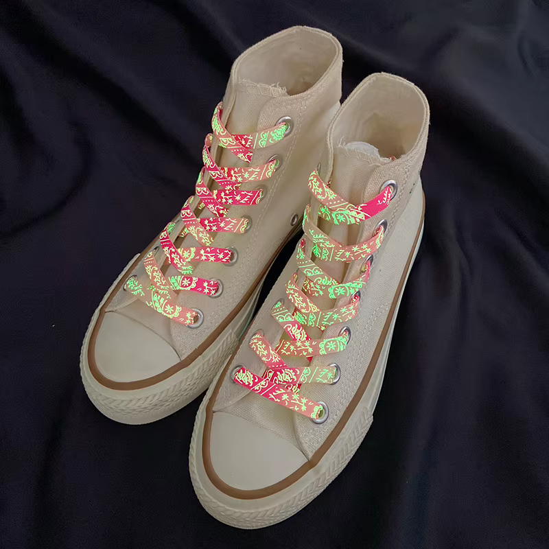 1 paire de lacets lumineux pour baskets, chaussures plates, fluorescentes, scintillantes, Cool, nouv