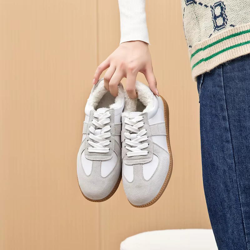 Baskets d'hiver femmes en cuir véritable femmes chaussures d'entraînement allemandes baskets antidér