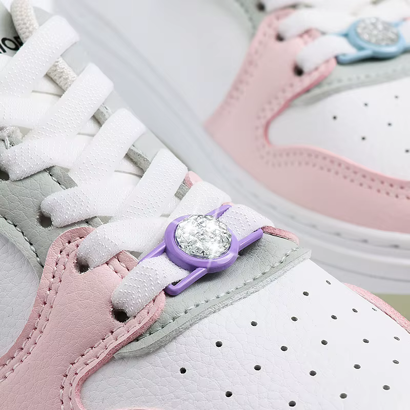 Luxueux pierres précieuses diamant lacets décoratifs boucle en métal chaussures breloques couleur la