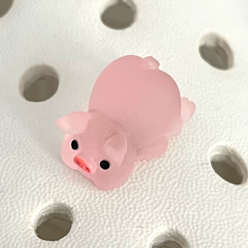 Breloques de chaussures cochon lumineux rose 3D, pour décorations Crocs, sabots, épingles, sandales 