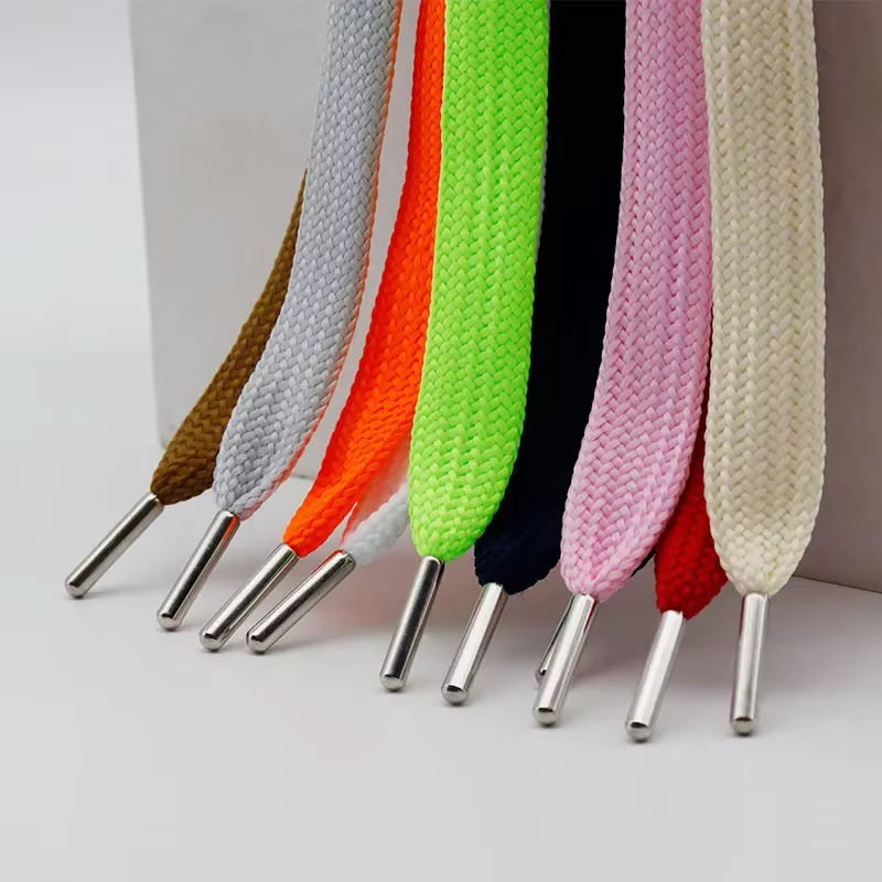Coolstring lacets plats Extra larges de 18mm avec Aglets en métal argenté lacet épais et volumineux