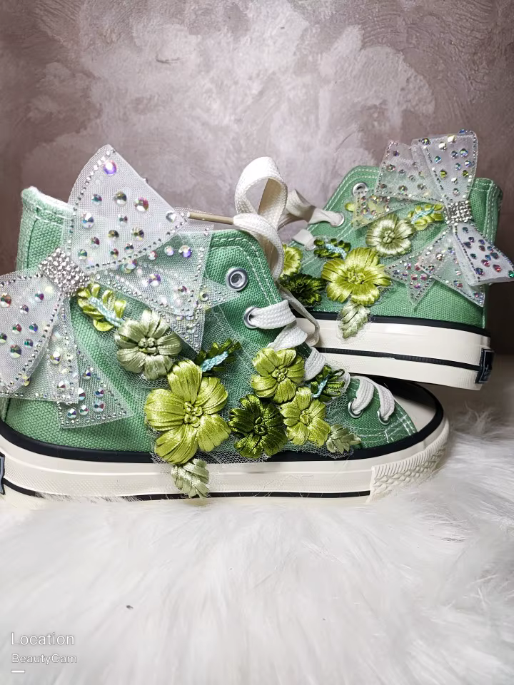 Chaussures montantes en toile pour femmes, avec nœud vert brodé de fleurs, couleur bonbon, faites à 
