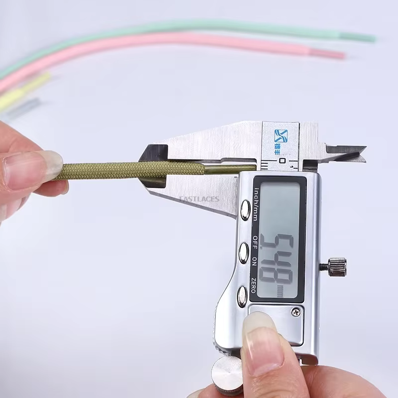 Nouveau 2024 lacets ronds Polyester solide classique pour botte de sport lacet Sneaker lacets de cha