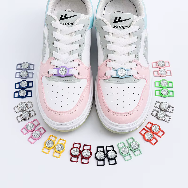 Luxueux pierres précieuses diamant lacets décoratifs boucle en métal chaussures breloques couleur la