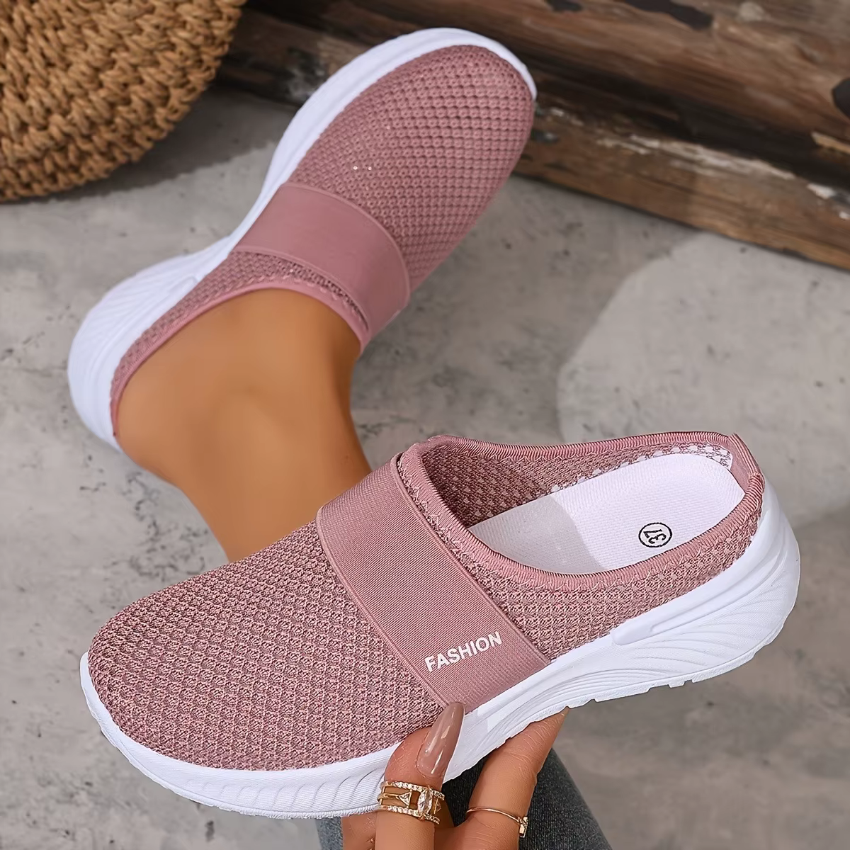 Chaussures de sport décontractées pour femmes, chaussures de marche légères et respirantes à enfiler