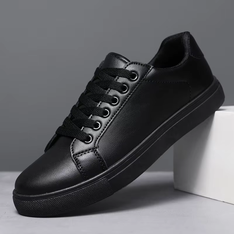 Baskets Homme 2026 en Cuir – Chaussures Décontractées Plates pour Hommes – Chaussures de Mode Noires