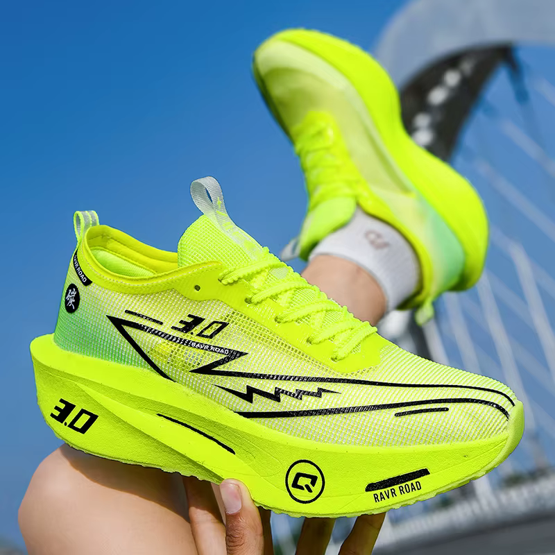 Nouvelles Chaussures de Course Homme 2026 Légères à Semelle Épaisse Baskets Décontractées Respirante
