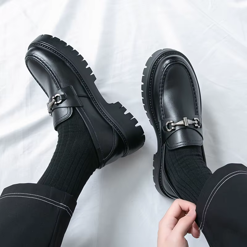 Marque en cuir sans lacet chaussures épaisses mocassins originaux décontractés hommes mode affaires
