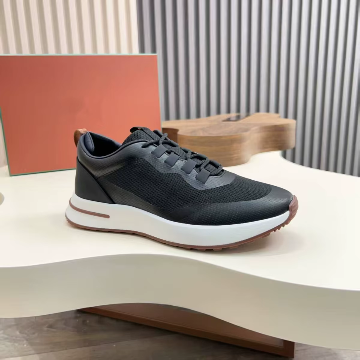 Nouvelles baskets décontractées pour hommes en maille et cuir patchwork, chaussures de course basses