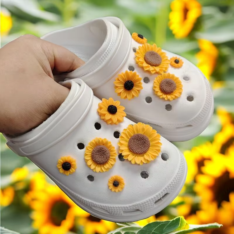 Lot de 10 breloques de créateur tournesol pour chaussures, décorations pour filles, ornements pour c