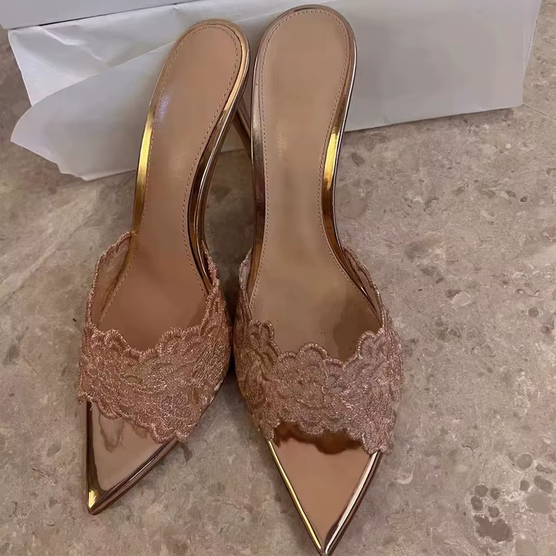 Pantoufles à talons hauts pour femmes, pantoufles pointues en dentelle brodée, tempérament élégant, 