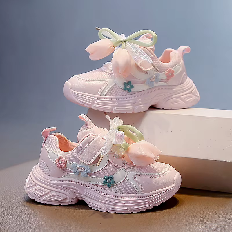 Baskets polyvalentes à la mode pour filles, chaussures de marche épaisses avec fleurs, semelle soupl