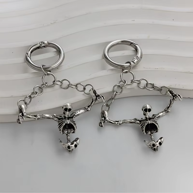 2 clips de chaussures gothiques avec crâne et os, accessoires pour baskets, idéaux pour les fêtes d'