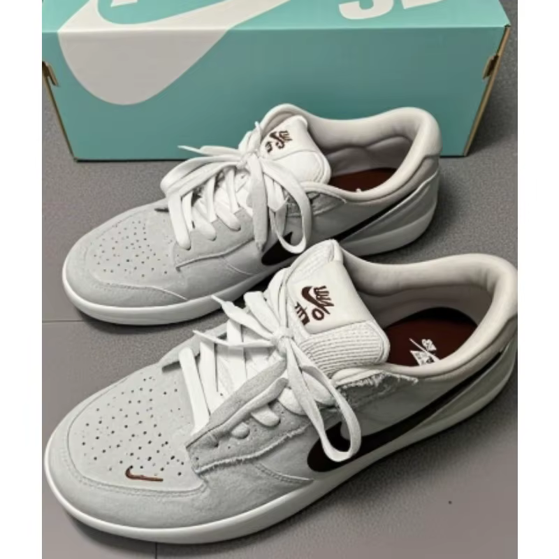 Nike SB Force 58 Low Top Skate Shoes Unisex Gray Black Baskets décontractées polyvalentes pour tous 