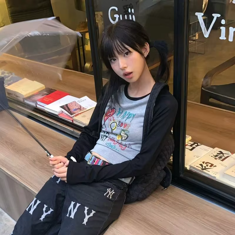 Karrram japonais Y2k Graffiti imprimé T-shirt Vintage Harajuku à manches longues Patchwork haut cour