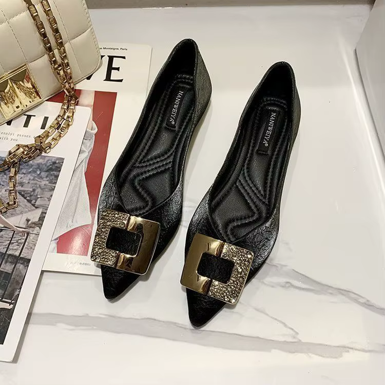 Chaussures d'été blanches pour femmes, chaussures noires pour femmes, chaussures de bureau à bout po