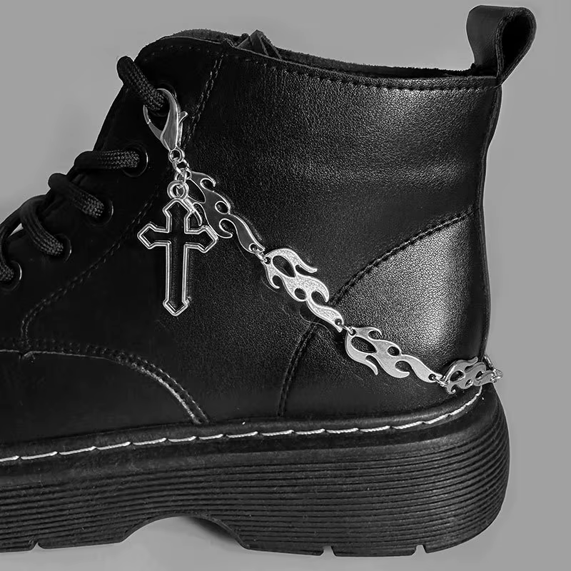 1 pièce Chaîne de chaussures Croix Flamme Épineuse, Accessoire de décoration pour bottes et chaussur