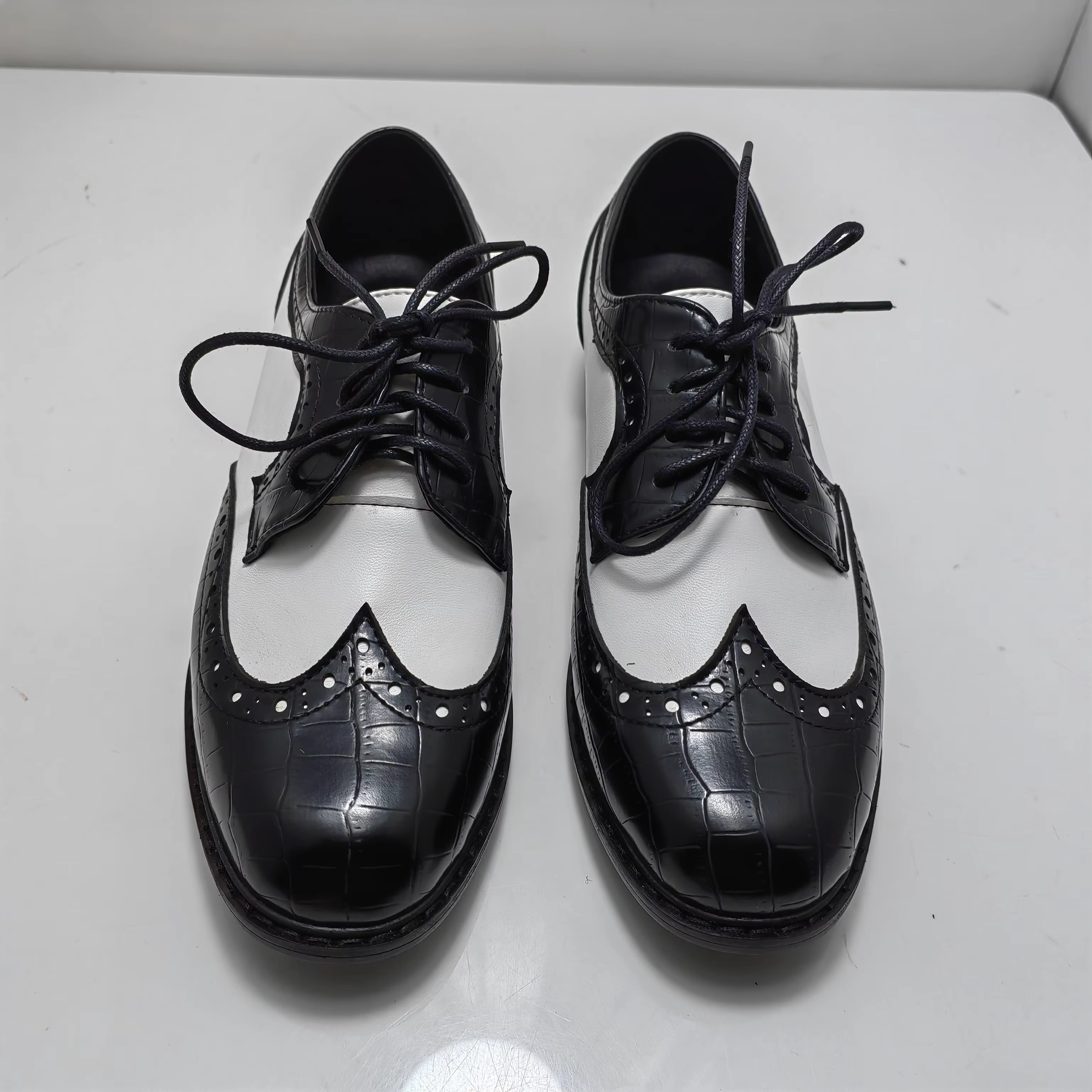 SIMLOVEYO Design chaussures plates pour femme bout rond à lacets couleur mixte respirant Oxford chau