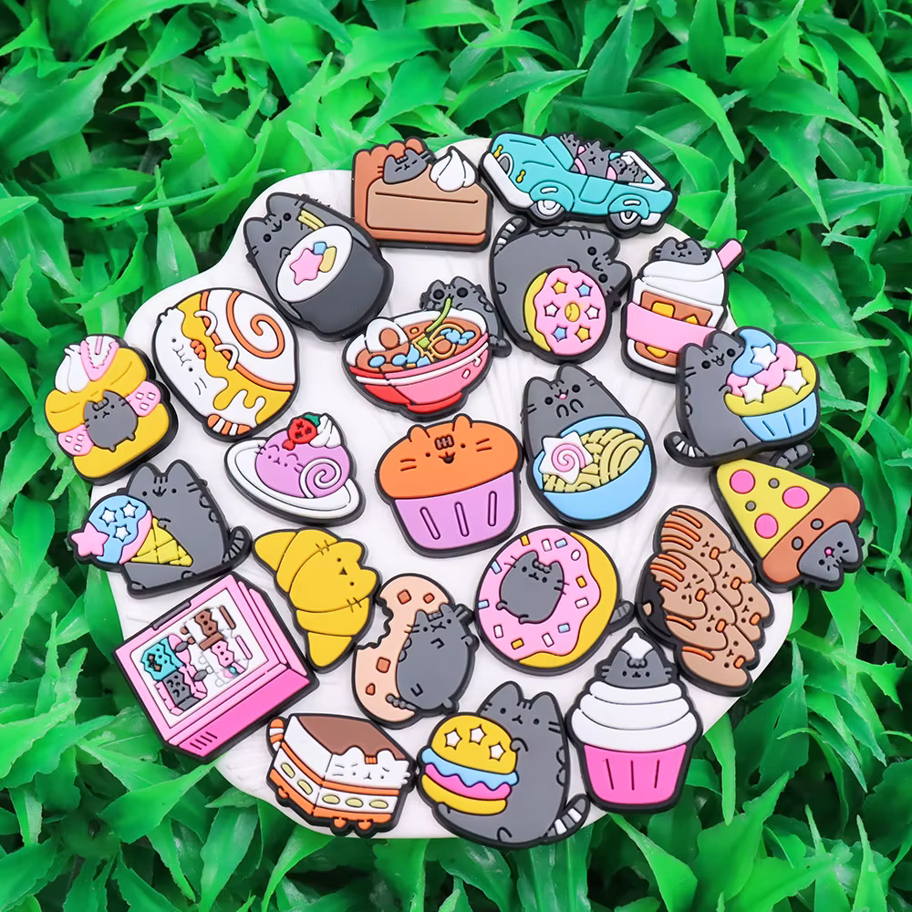 AdTosLittle Cat Chi Cake Sandals Shoe Charms, PVC, Accessoires, Food Designer, Décoration, Bracelet 
