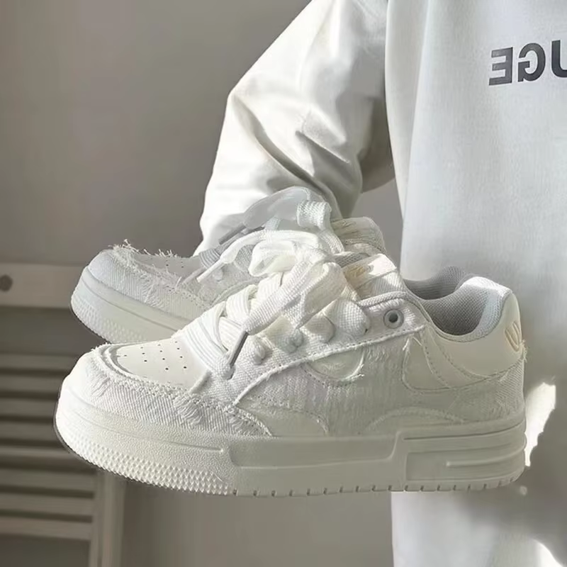Chaussures de tennis rétro punk pour hommes et femmes, baskets de skateboard blanches, chaussures de