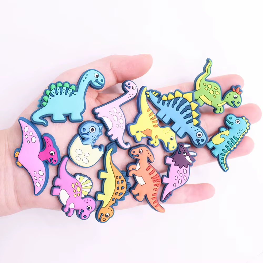 Breloques de chaussure de dinosaure de dessin animé, décorations de construction de chaussures migno