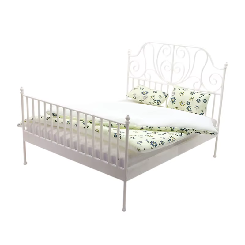 Lit double de simulation 1/12 pour maison de poupée, style européen, avec matelas, oreiller et couet
