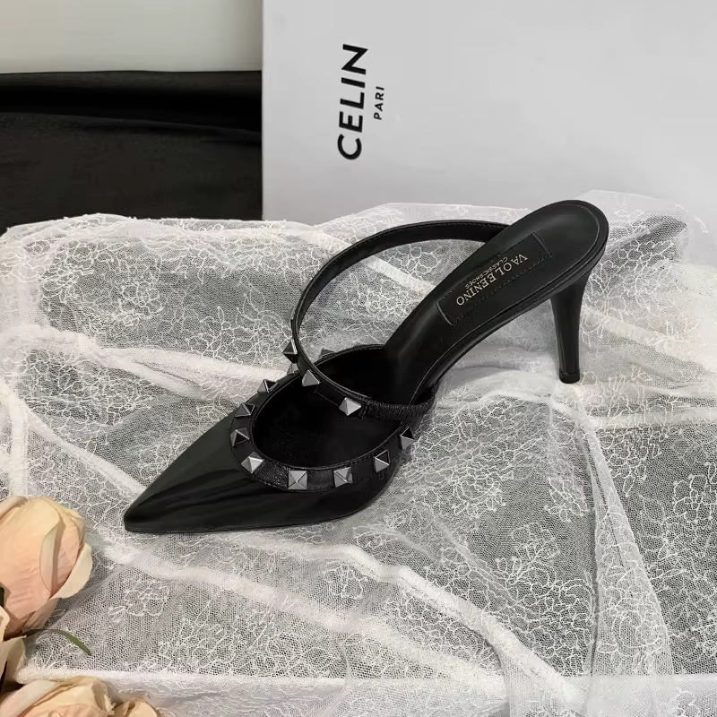 Sandales à talons d'été marque de luxe Rivets Slingbacks pantoufles mode bout pointu en cuir talons