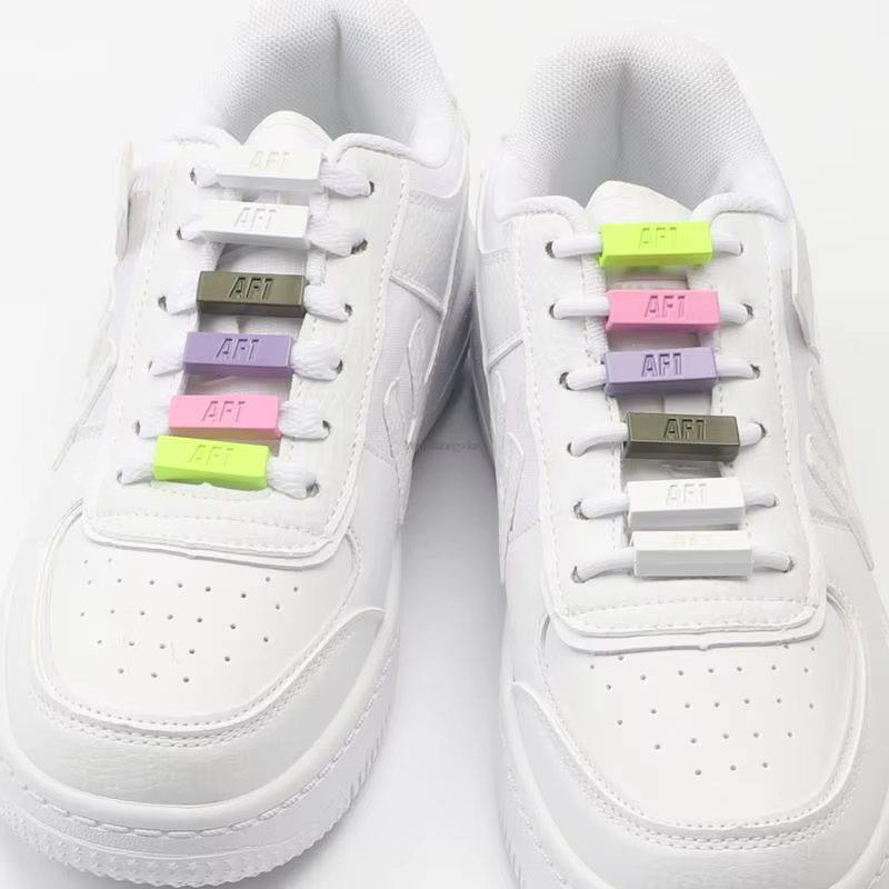 Nouvelles breloques de chaussures lumineuses, lacets de baskets ronds en métal à boucle AF1, décorat