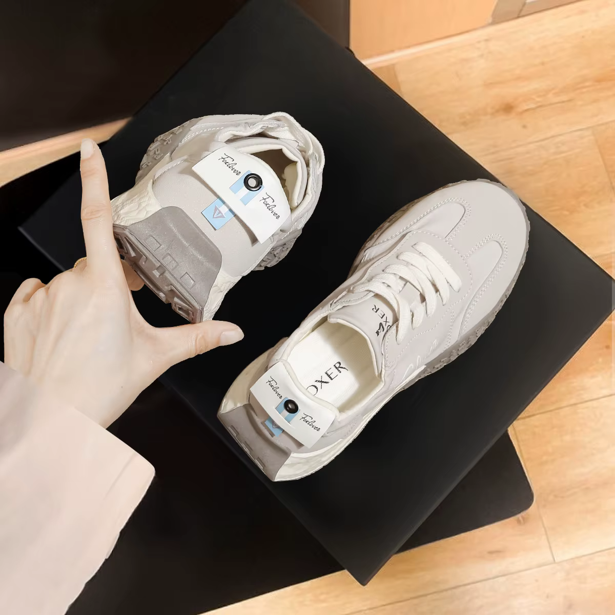 Baskets à semelle épaisse pour femmes FOXER, nouvelle collection 2026, chaussures à lacets souples e
