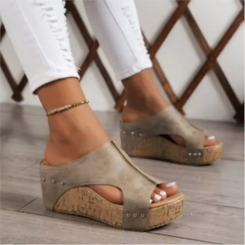 Sandales 2025 pour femmes, chaussures d'été souples, tongs pour femmes, sandales compensées pour fem