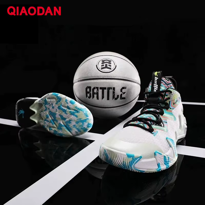QIAODAN PoYing 2 chaussures de basket-ball professionnelles hommes 2025 mode élégant coussin antidér